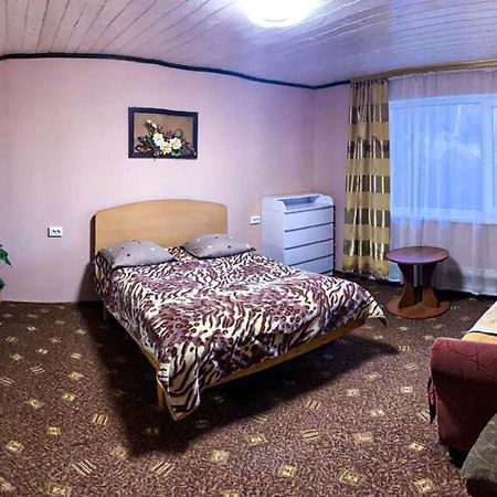 Під Лісом У Гіда Villa Jaremtsje Eksteriør bilde