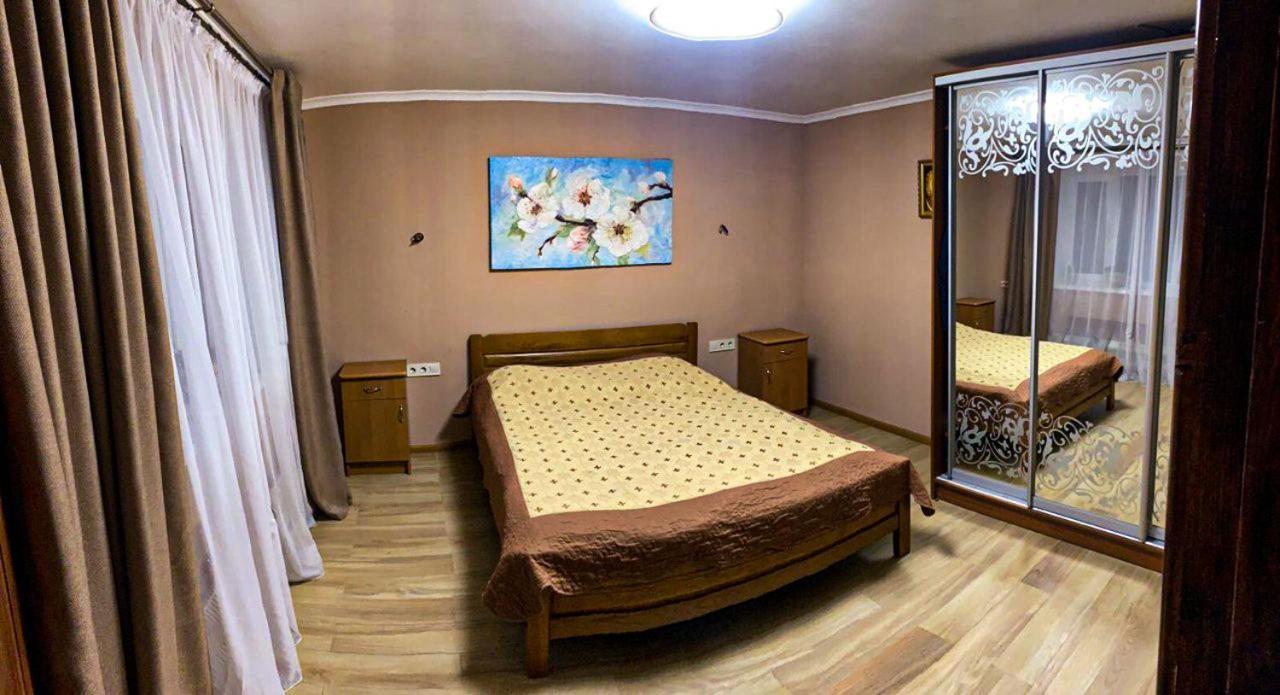 Під Лісом У Гіда Villa Jaremtsje Eksteriør bilde